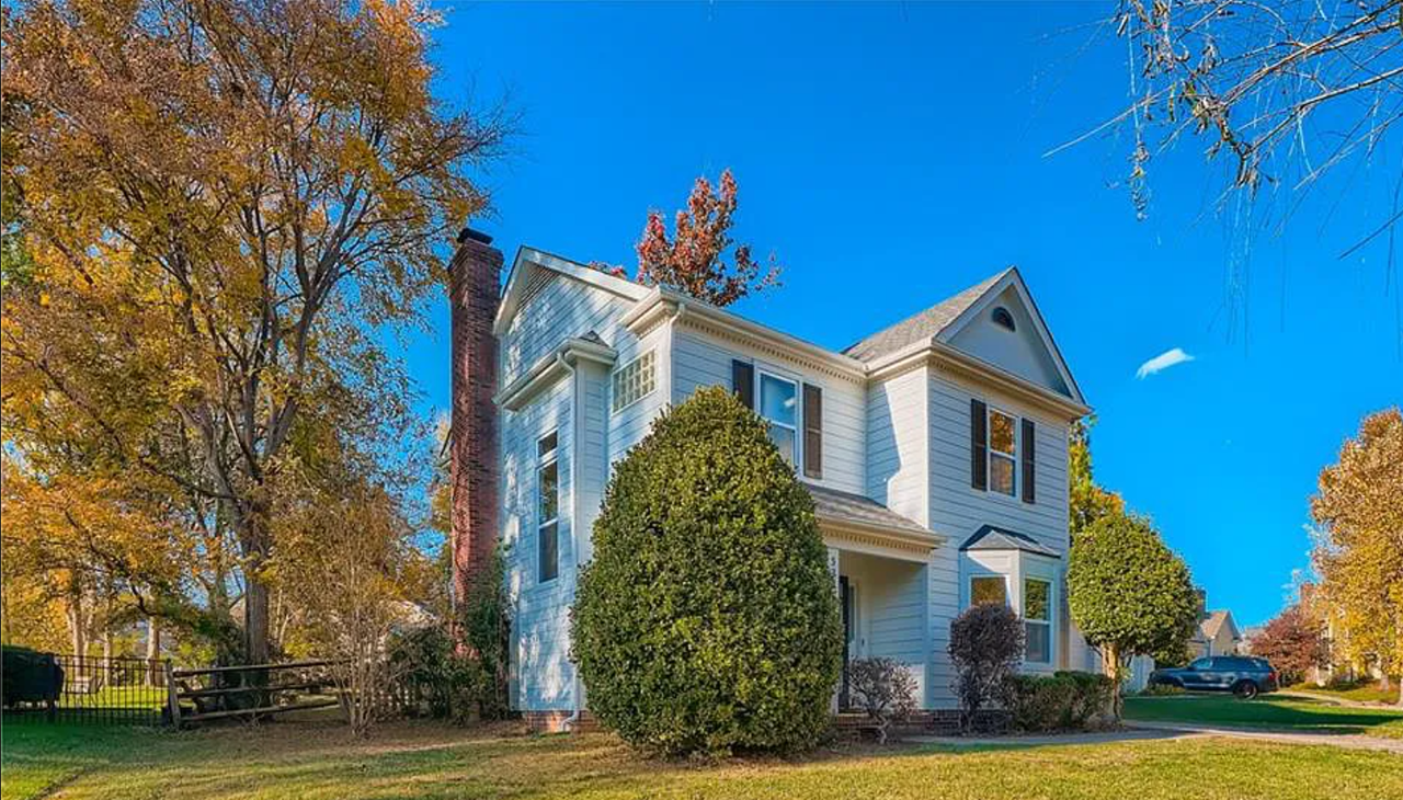 3218 Silver Pond Ct - Photo 2 of 17