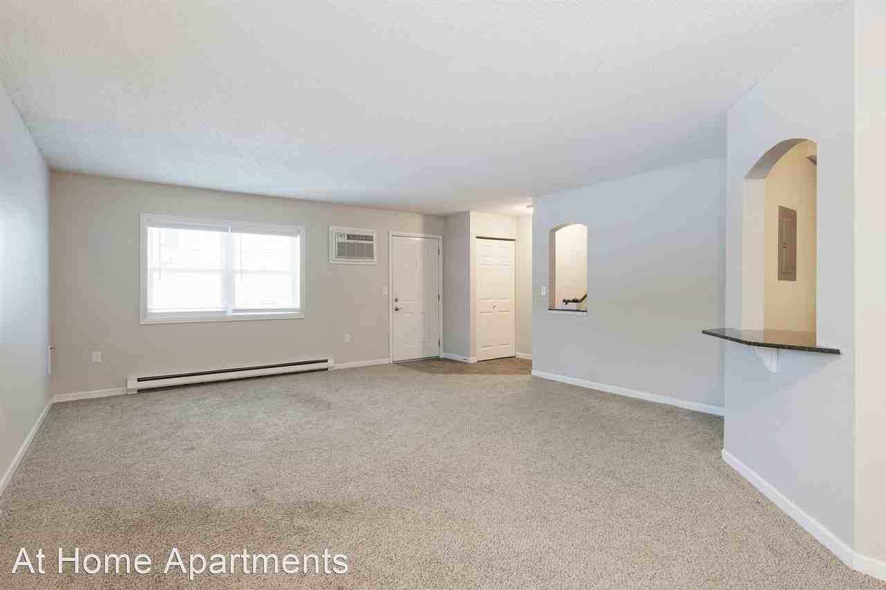 Shannon Glen Townhomes - Photo 3 of 17