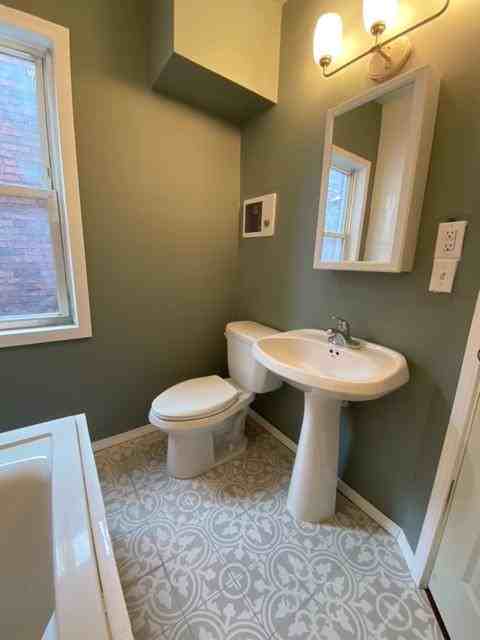 621 E 9th Ave - Photo 4 of 11