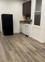8 Eaton Place #1R - Photo 1 of 1