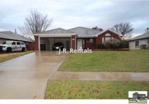 5211 James Loop - Photo 1 of 1