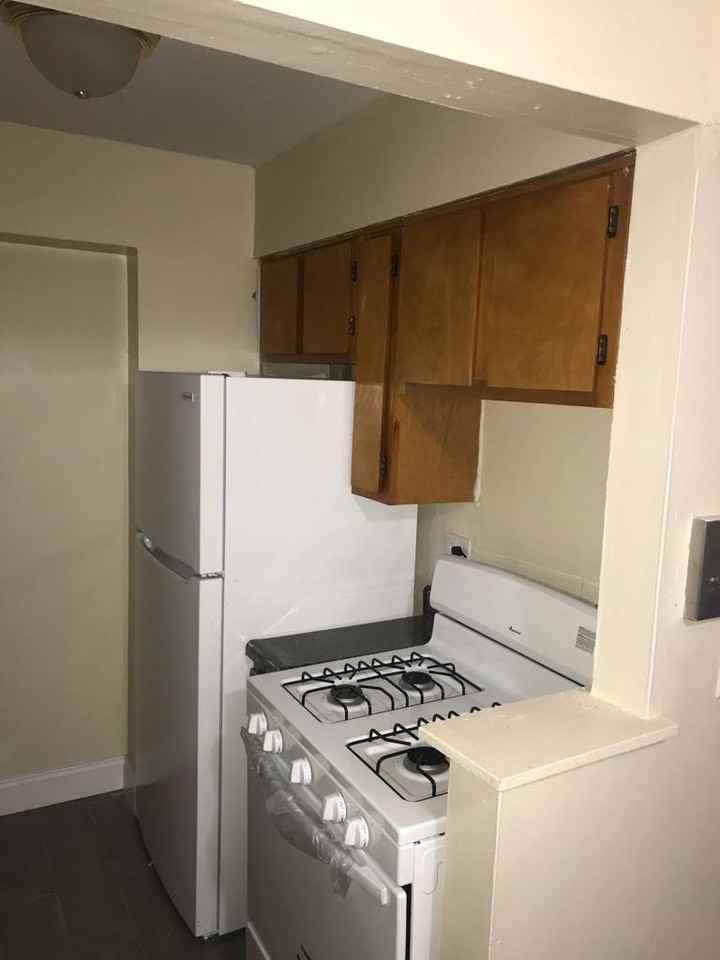 2103 Honeywell Avenue - Photo 2 of 8