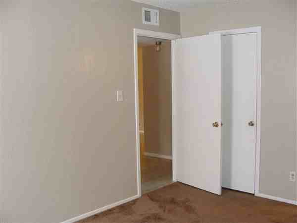 Quill Creek Apartments - Photo 2 of 10