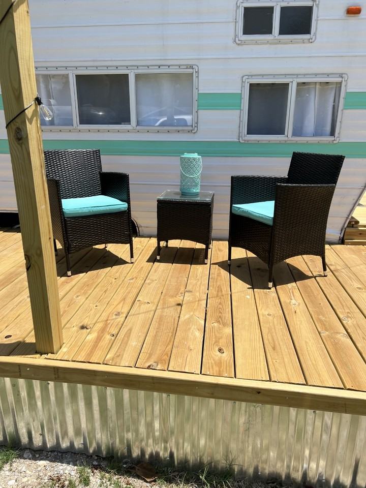 1436 Texas 124 #B - Photo 3 of 14