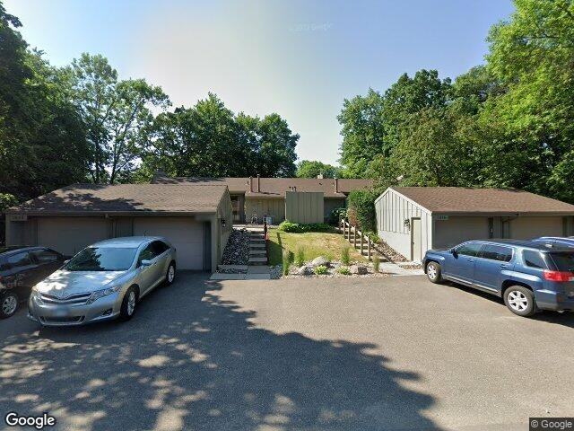 1822 Yuma Ln N