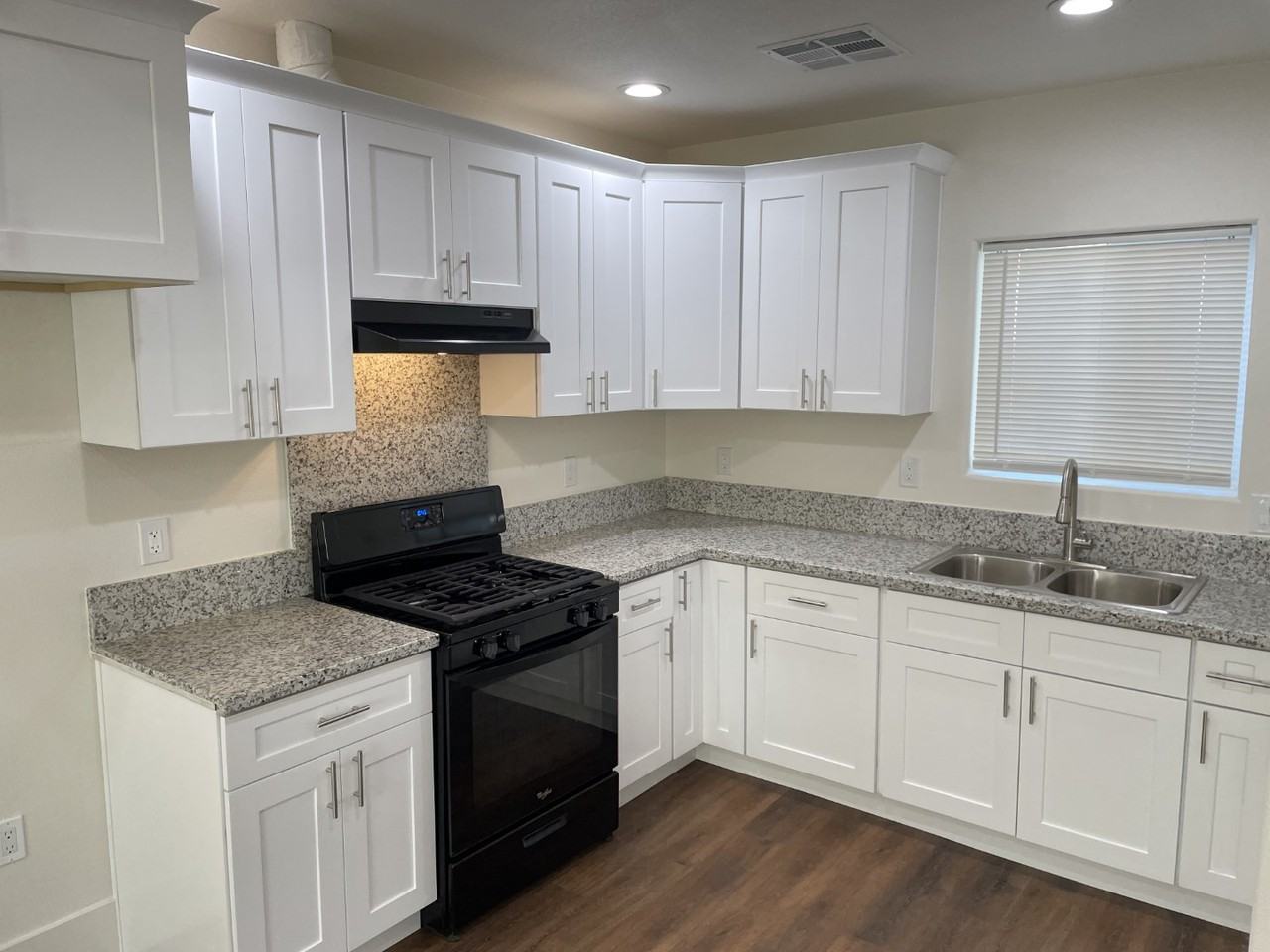 6053 Vista De Oro - Photo 2 of 14