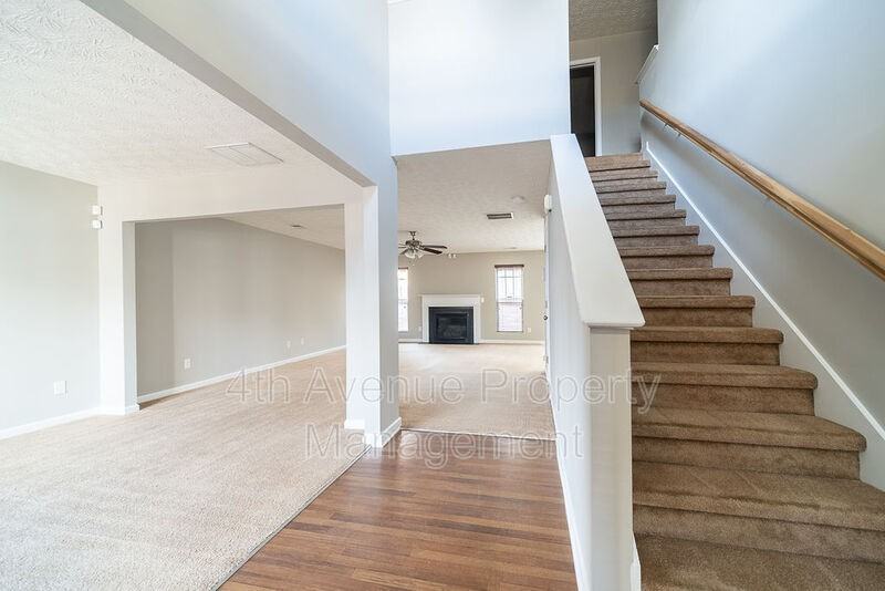 2437 Peach Shoals Cir - Photo 4 of 24