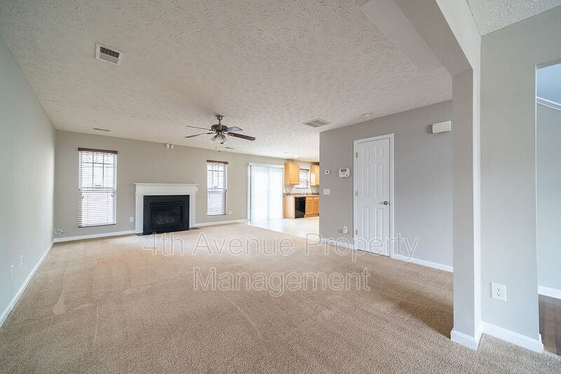 2437 Peach Shoals Cir - Photo 5 of 24