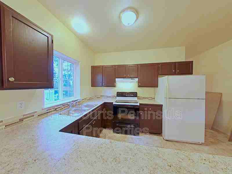 6403 Ne Fern St - Photo 2 of 11