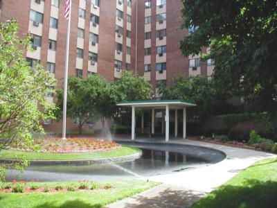 McCarthy Manor Apartments - Photo 3 of 5