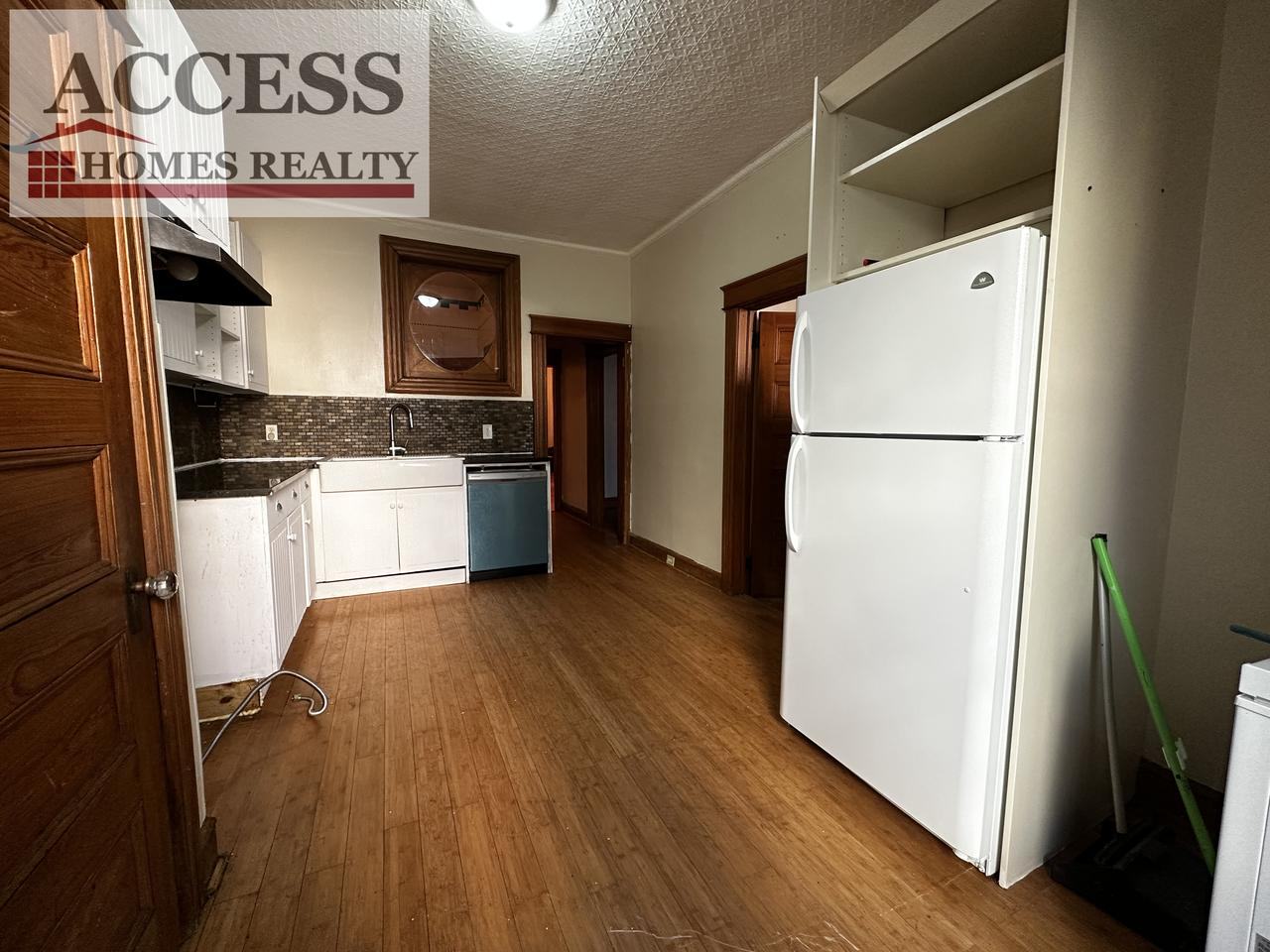 138 Kensington Avenue #1 - Photo 3 of 10