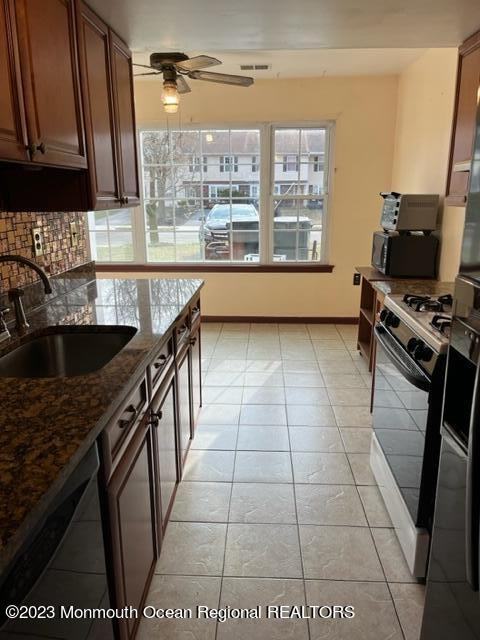 26 Fieldcrest Way - Photo 3 of 11