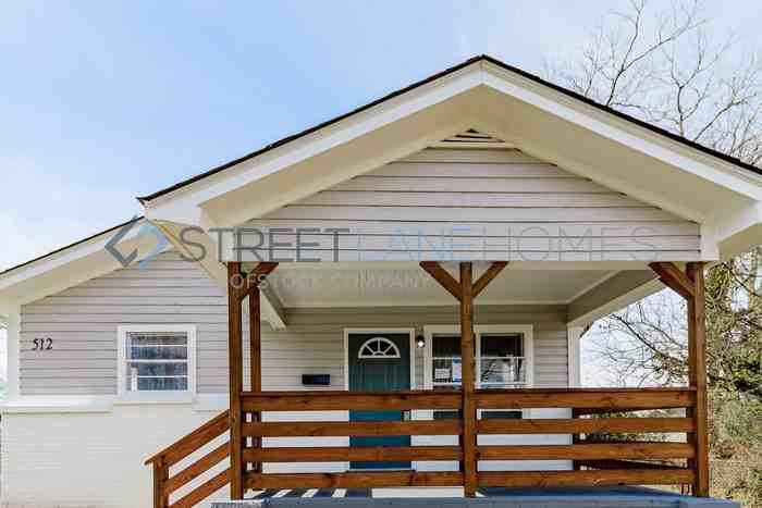 512 64th St S - Photo 2 of 17