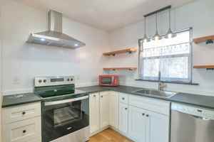 featured image of 3036 Santa Monica Dr