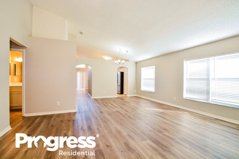 4205 Boca Woods Dr - Photo 3 of 16