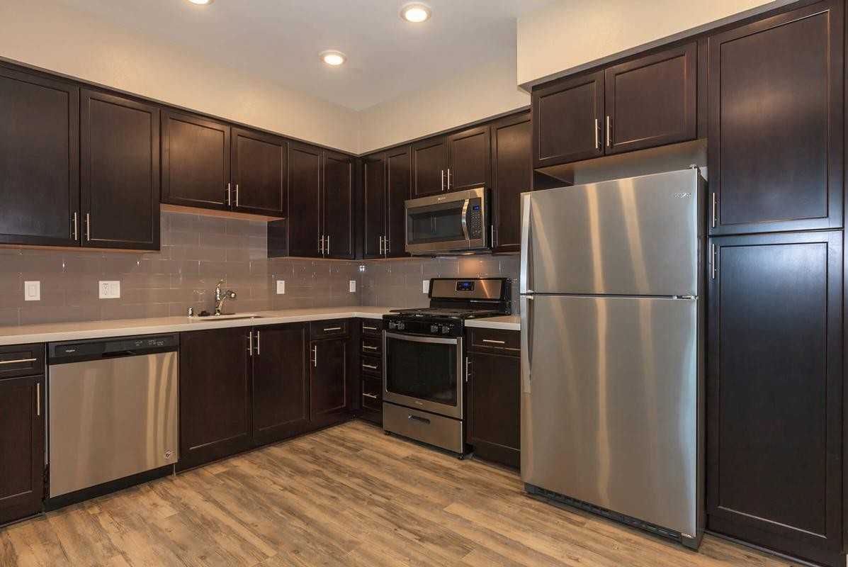 92 Esencia Dr - Photo 2 of 18