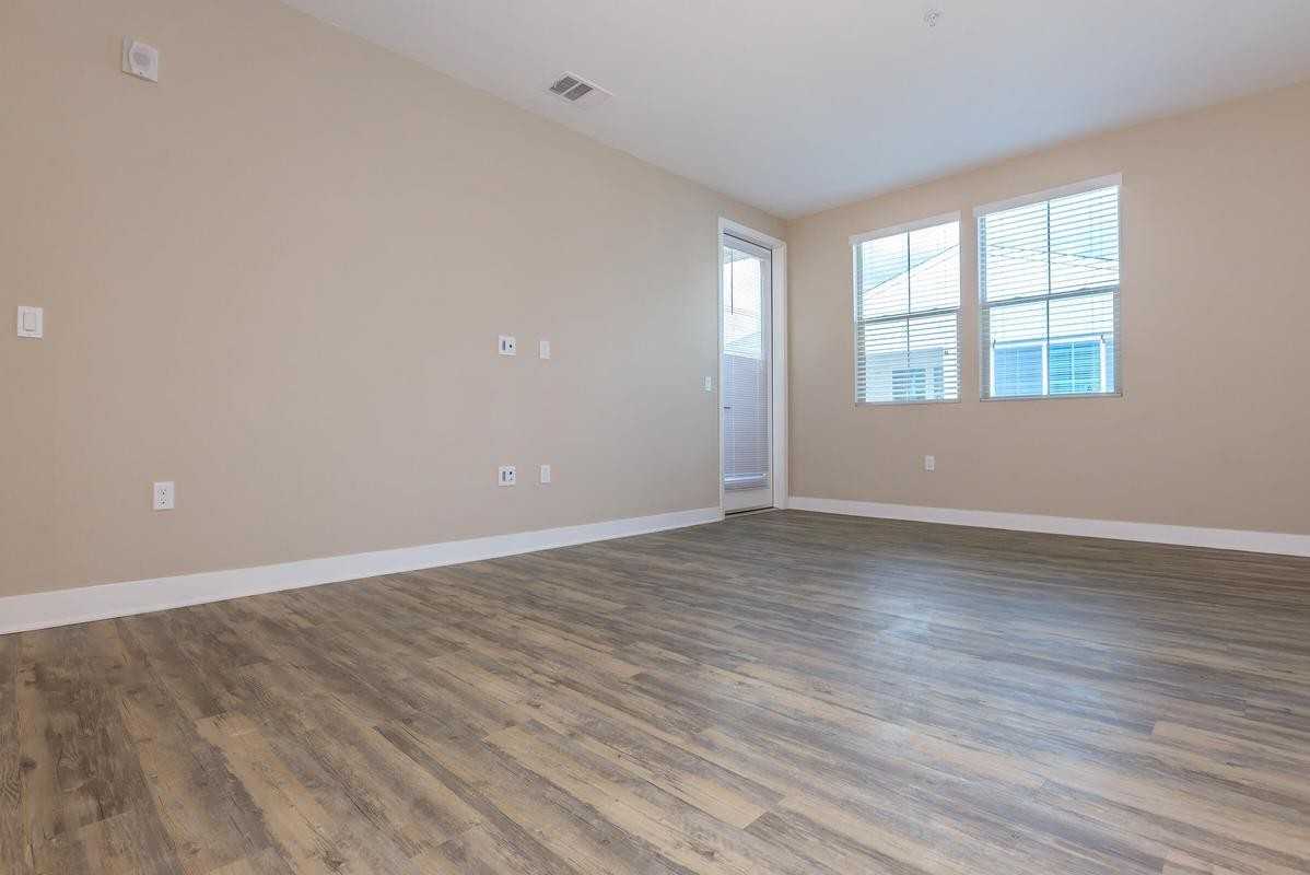 92 Esencia Dr - Photo 7 of 18