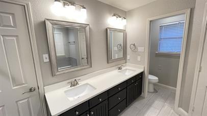 5720 Sterling Green Trl - Photo 3 of 32