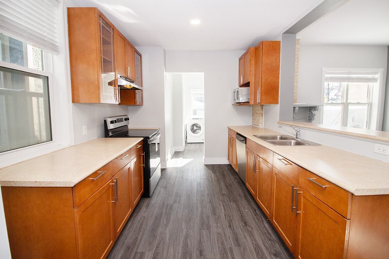 632 Jessie Avenue Apartments 632 Jessie Ave, Winnipeg, MB R3M 1A4