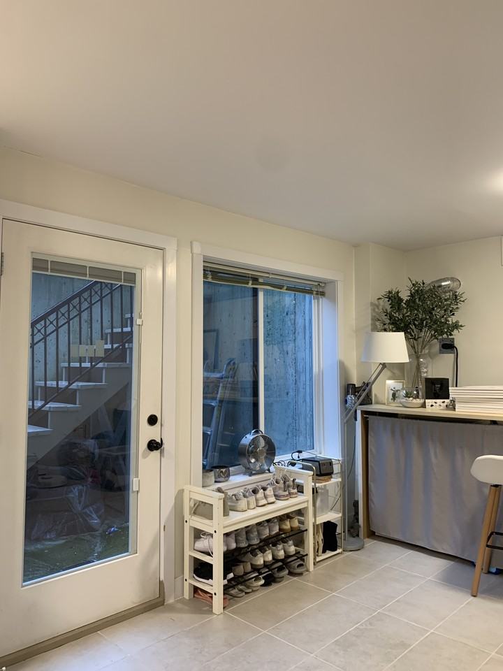 1427 East 61st Avenue - Photo 2 of 7