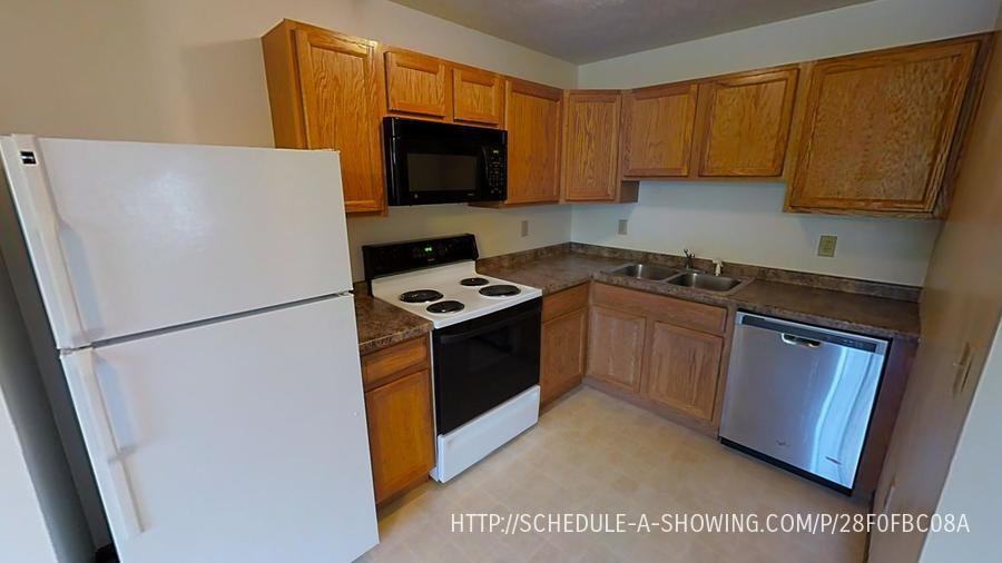 1007 W Ridge St #5 - Photo 5 of 11