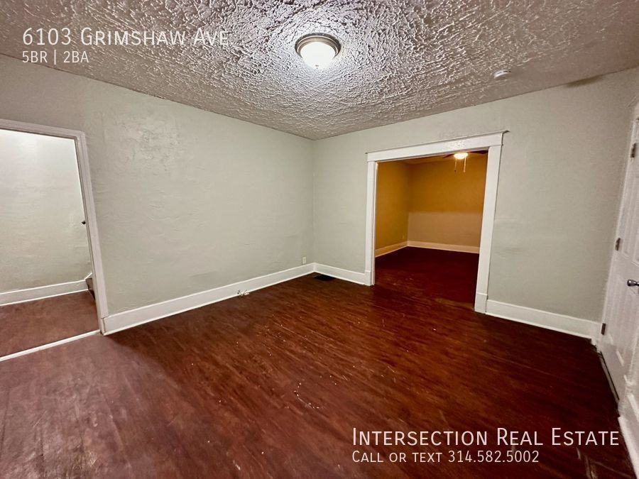 6103 Grimshaw Ave - Photo 3 of 21