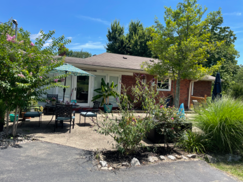 7802 Floydsburg Rd - Photo 2 of 4