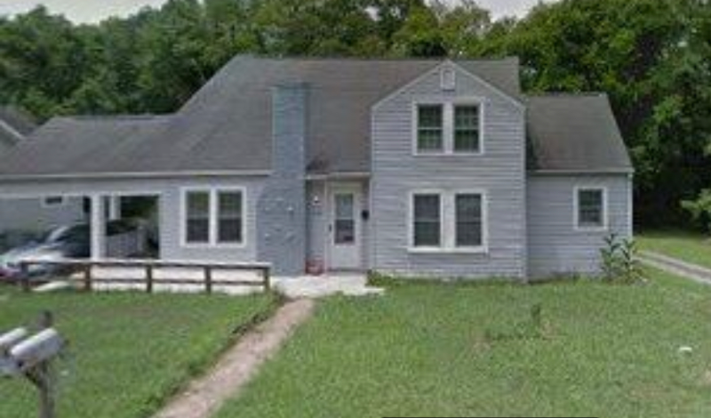 212 Fairview Dr #B