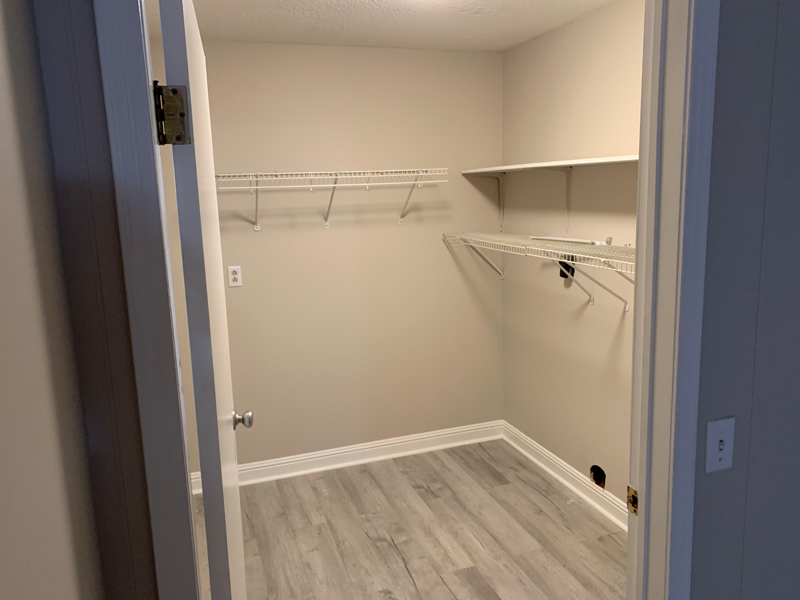 4470 Us Hwywest - Photo 3 of 12