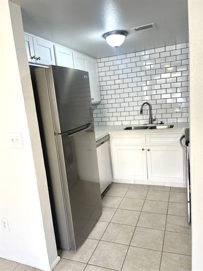 2688 North 43rd Avenue - Photo 2 of 9