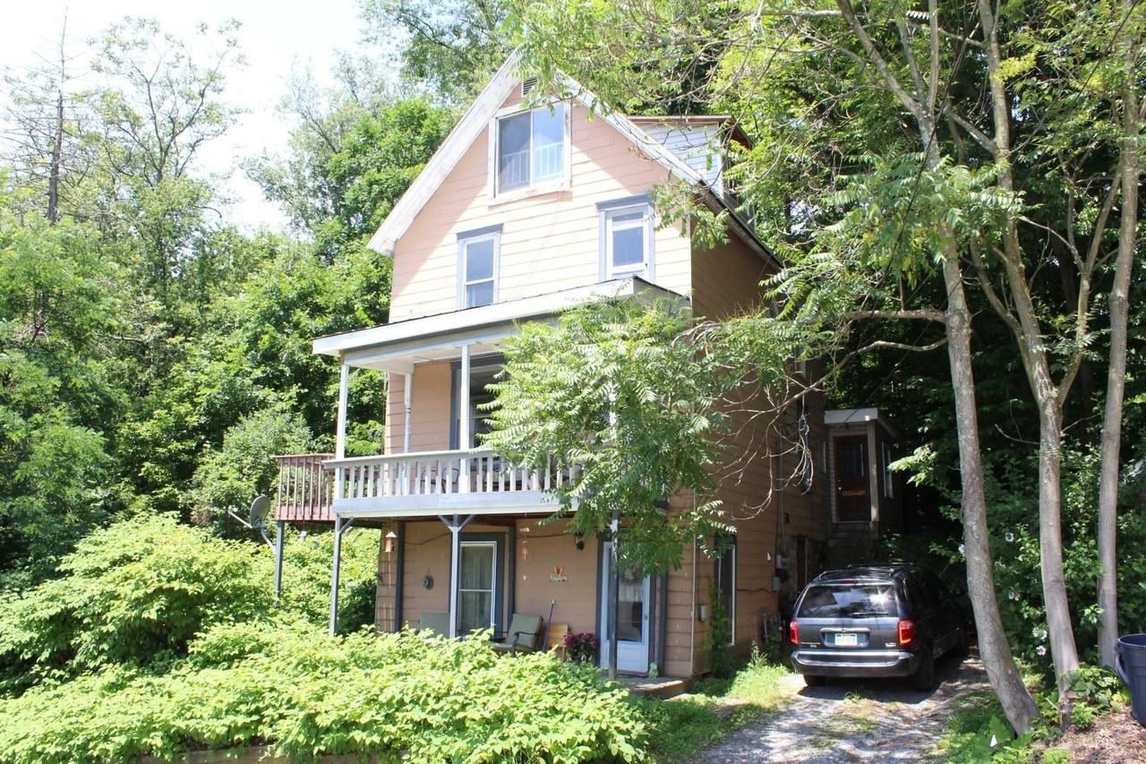 1195 Mineral Ave Apartments in Sabraton, WV 26505 Zumper