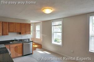 featured image of 56 Oxford St #3
