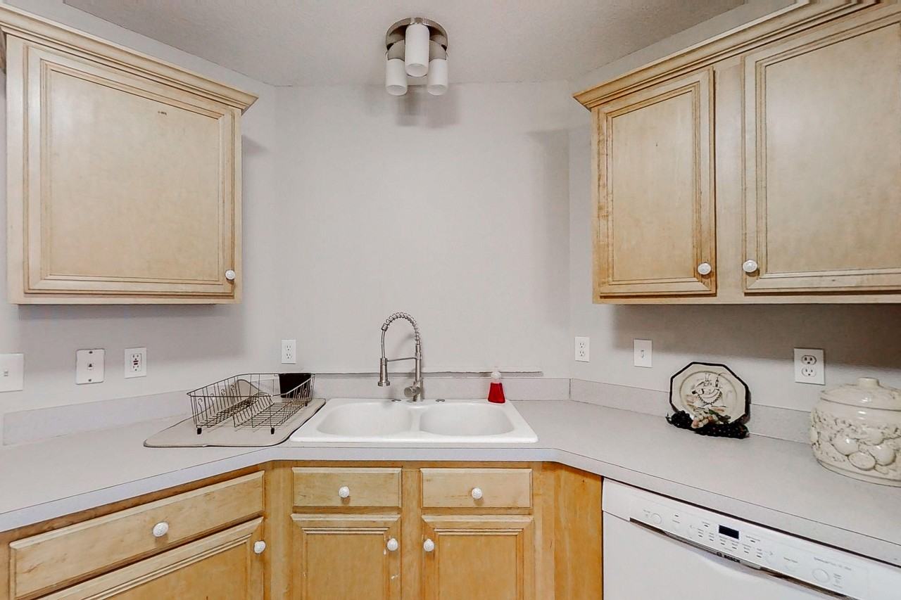 Serenity Pl - Photo 6 of 11