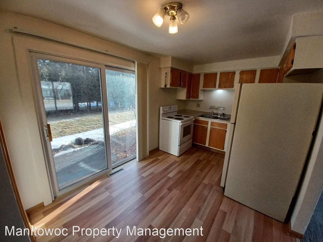 3727 Parkway Blvd - Photo 2 of 15