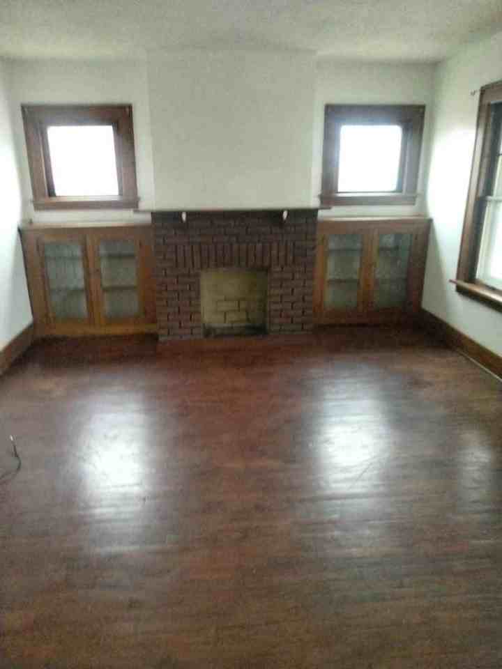 920 East 23rd St. - Photo 3 of 11