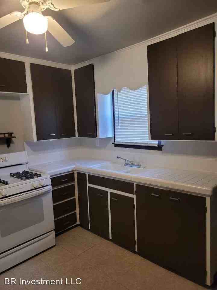 3103-3119 Grand Ave - Photo 3 of 7