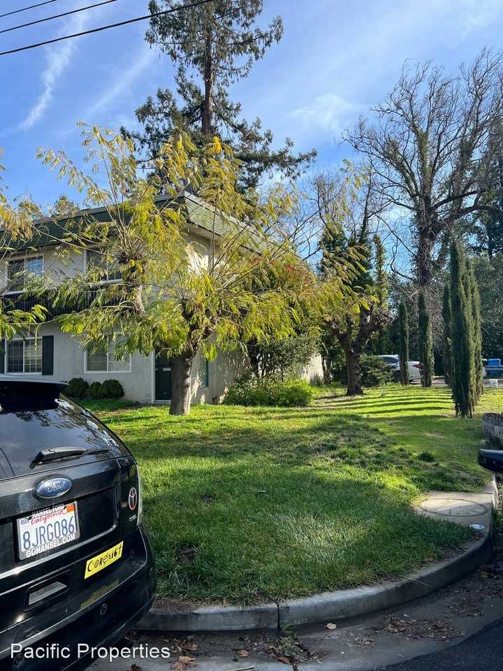 1200 Fair Oaks Ave. - Photo 3 of 8