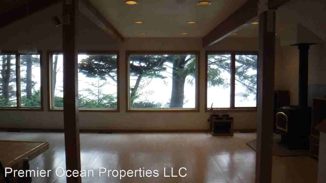 31770 Chantrelle Ln - Photo 3 of 8