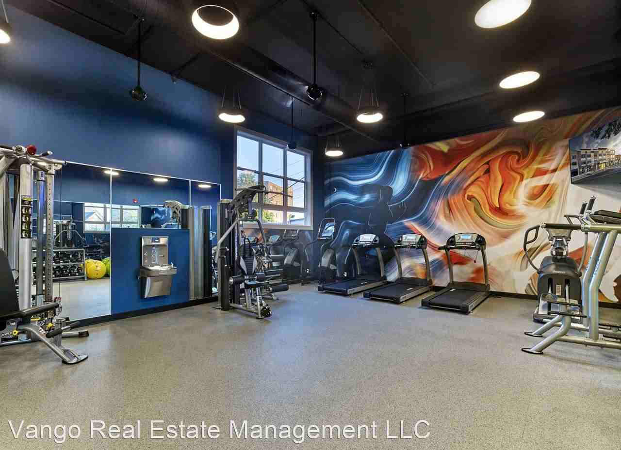 The Parker - Photo 3 of 10