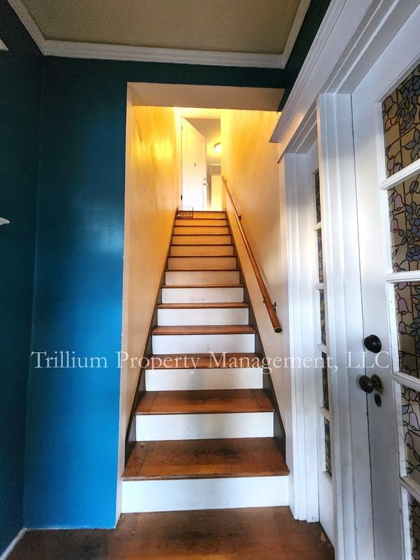 3105 Se Main St #2 - Photo 4 of 31