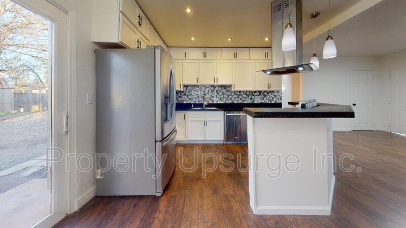 2414 Marlene Ave - Photo 3 of 15