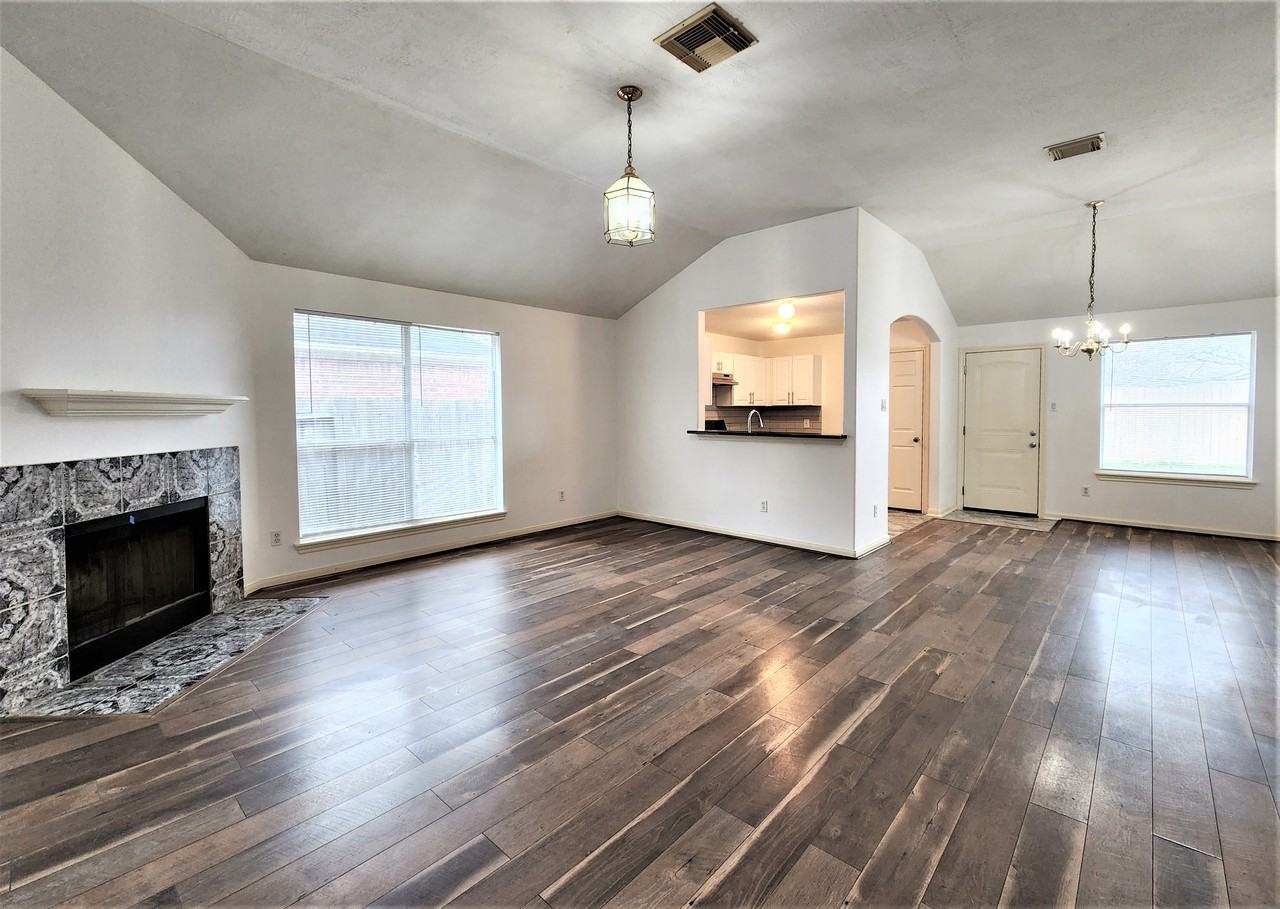 4011 Teal Run Meadows Dr - Photo 2 of 13