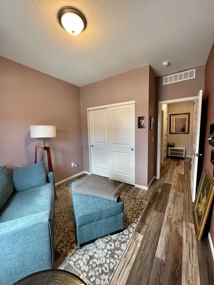 5946 N Orleans St - Photo 2 of 23