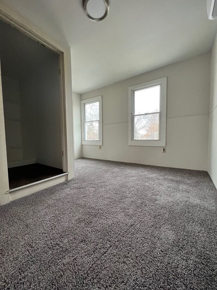 265 Mackall St #C - Photo 5 of 11