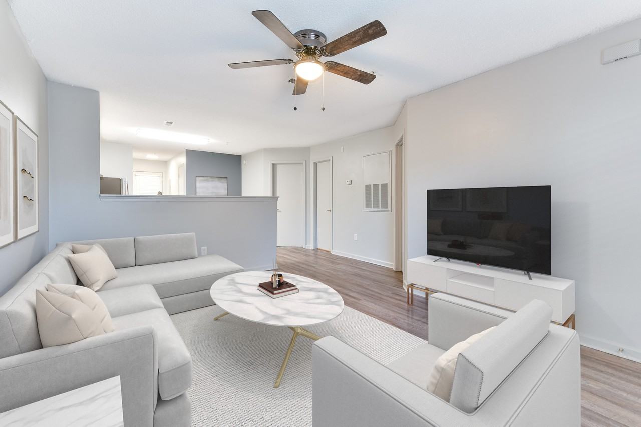 Crossing at Reedy Creek - Photo 4 of 59