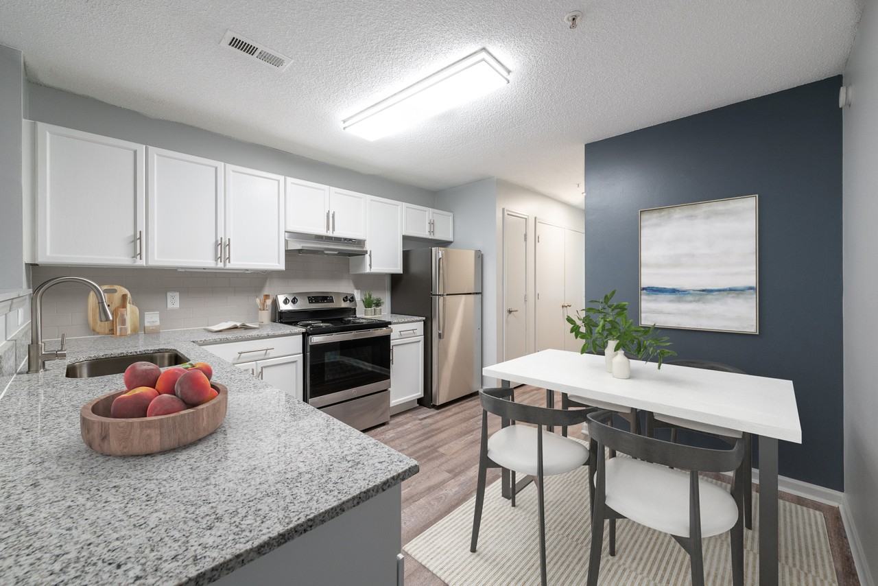 Crossing at Reedy Creek - Photo 6 of 59