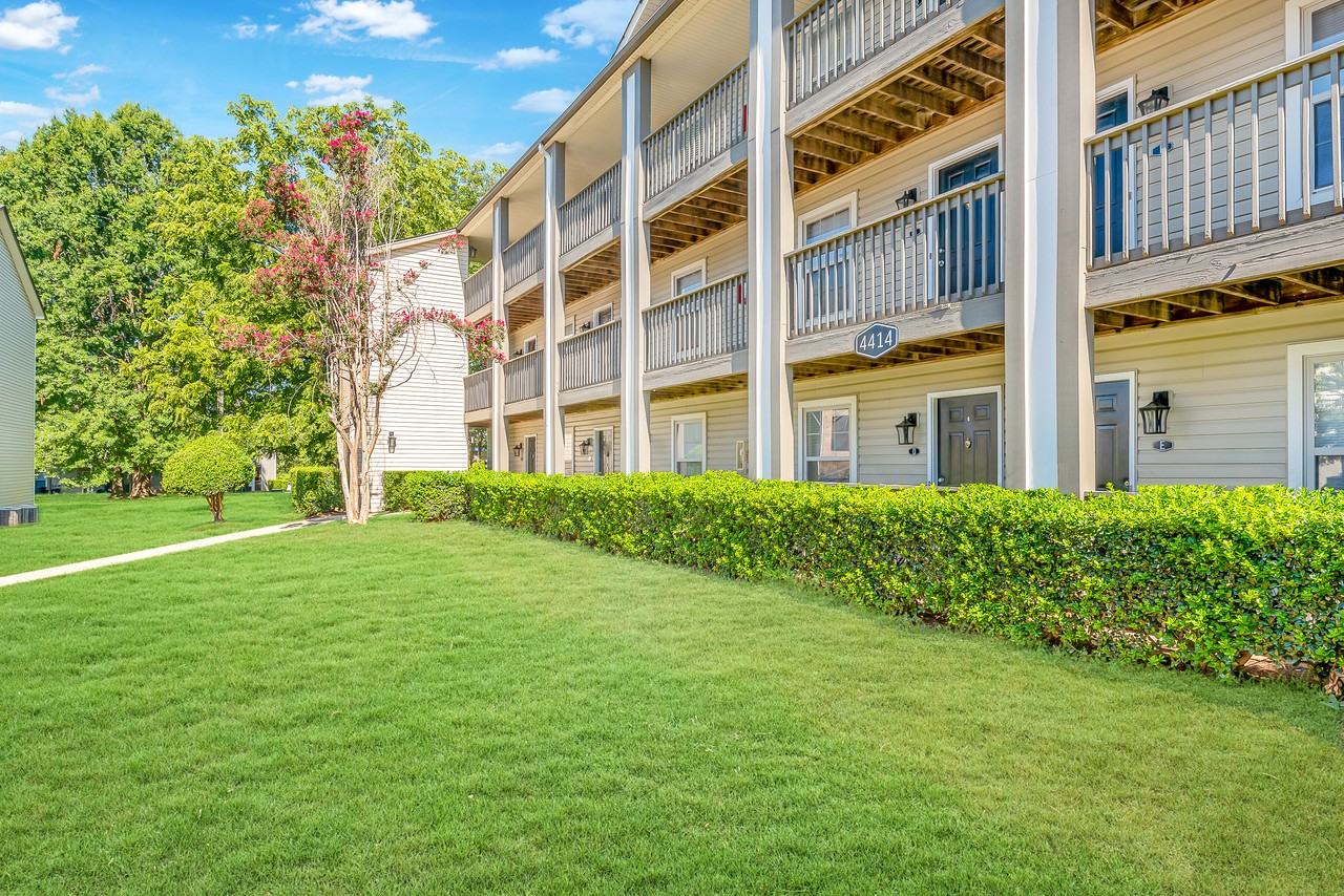 Crossing at Reedy Creek - Photo 6 of 59