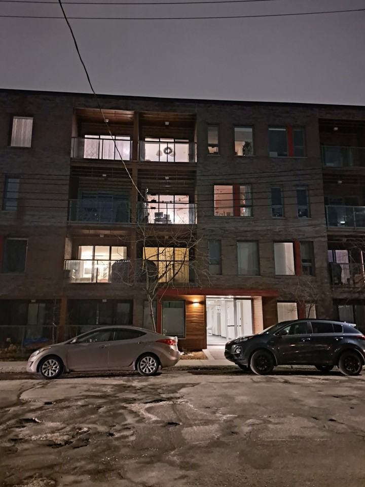 5650 Rue Chambord 408, Montréal, QC H2G 3B4 Apartments 5650 Rue