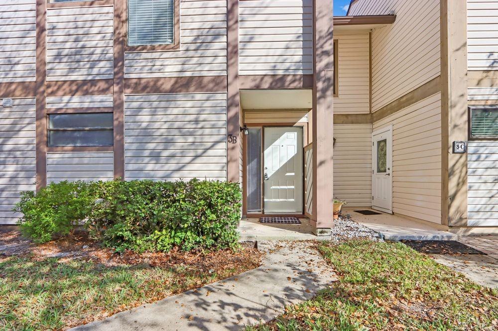 108 Sherwood Cir #3B - Photo 2 of 28