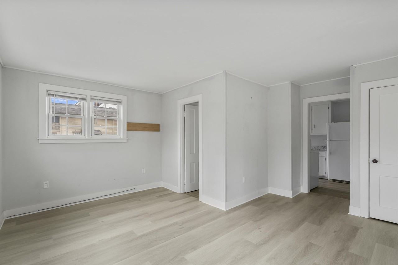 46 Maple StreetUnit 3 #1stFLREAR - Photo 3 of 18